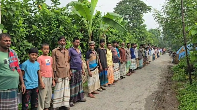 নাটোরে জলাবদ্ধতায় ২ হাজার বিঘা জমির চাষাবাদ বন্ধ ১৫ বছর